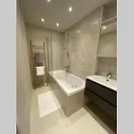 Apartamento Modern Near In